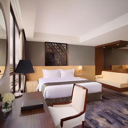 Hotel Grandhika Pemuda Semarang Exterior foto