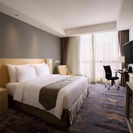 Hotel Grandhika Pemuda Semarang Exterior foto