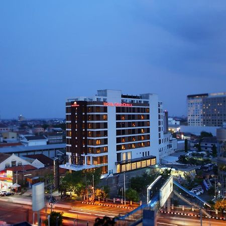 Hotel Grandhika Pemuda Semarang Exterior foto