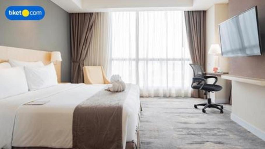 Hotel Grandhika Pemuda Semarang Exterior foto