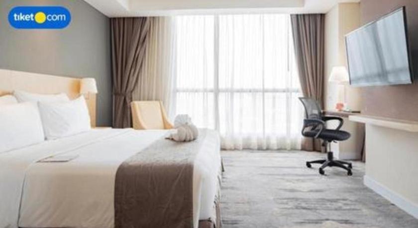 Hotel Grandhika Pemuda Semarang Exterior foto